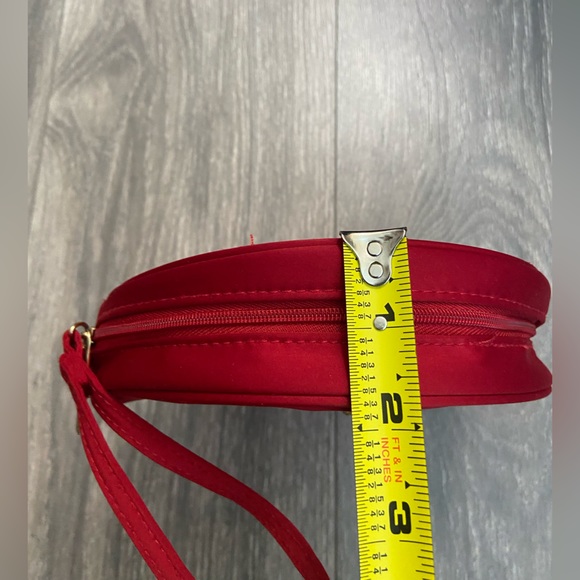 Giorgio Armani Red Satin Round Clutch Wristlet Makeup Cosmetics Bag-Like New - Picture 12 of 12